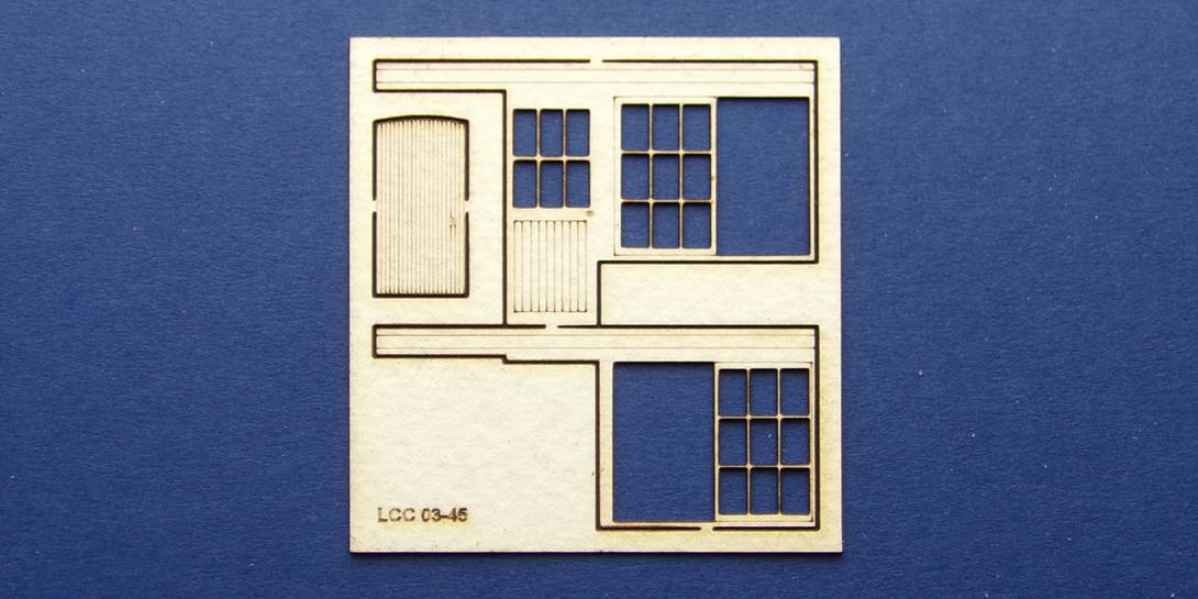 LCC 03-45 OO gauge set of windows for 03-12 type 1 Set of windows for signal box wall.